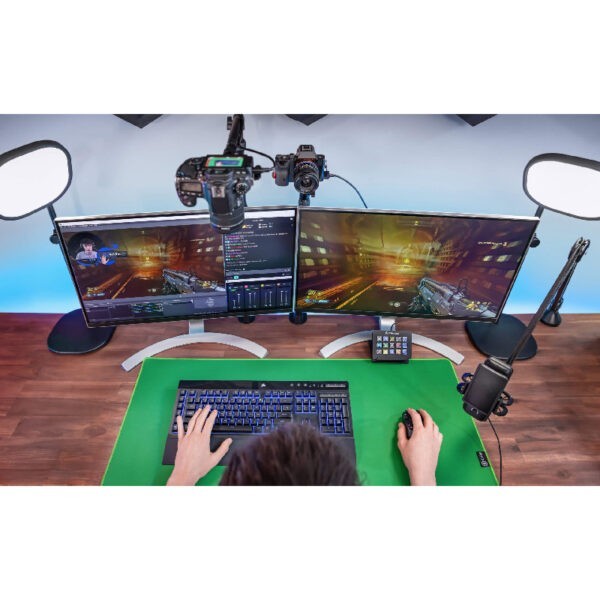 Elgato Green Screen Mouse Mat / XL Chroma Key Pad / Smooth Glide Surface / Stitched Edges / Rubber Base / 950x400x3mm / 10GAV9901